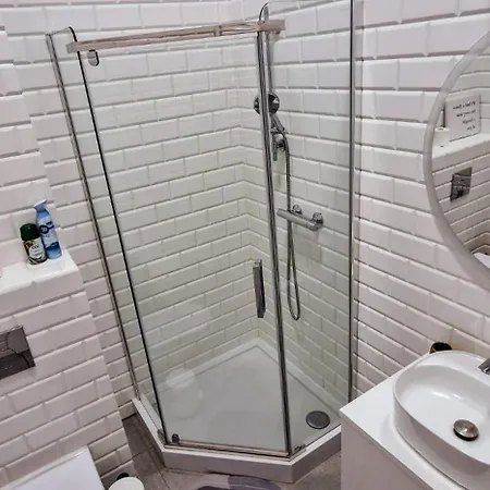 Апартаменти Sienkiewicza Beautiful Tenement House *