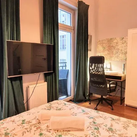 Апартаменты Sienkiewicza Beautiful Tenement House