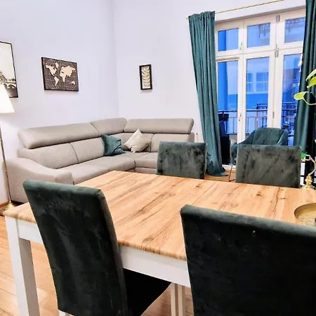 Apartment Sienkiewicza Beautiful Tenement House *