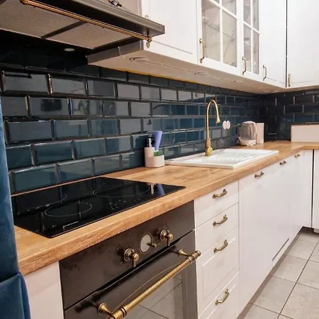 Sienkiewicza Beautiful Tenement House Апартаменти Лодзь