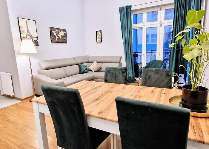 Lejlighed Sienkiewicza Beautiful Tenement House *